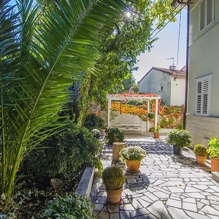 Villa Martinis Split Exterior photo